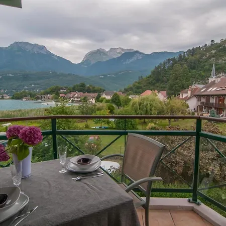 La Baie Des Voiles: Lakefront Apartments on Annecy Duingt Exterior photo