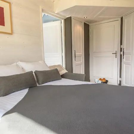 La Baie Des Voiles: Lakefront Apartments on Annecy Duingt Exterior photo
