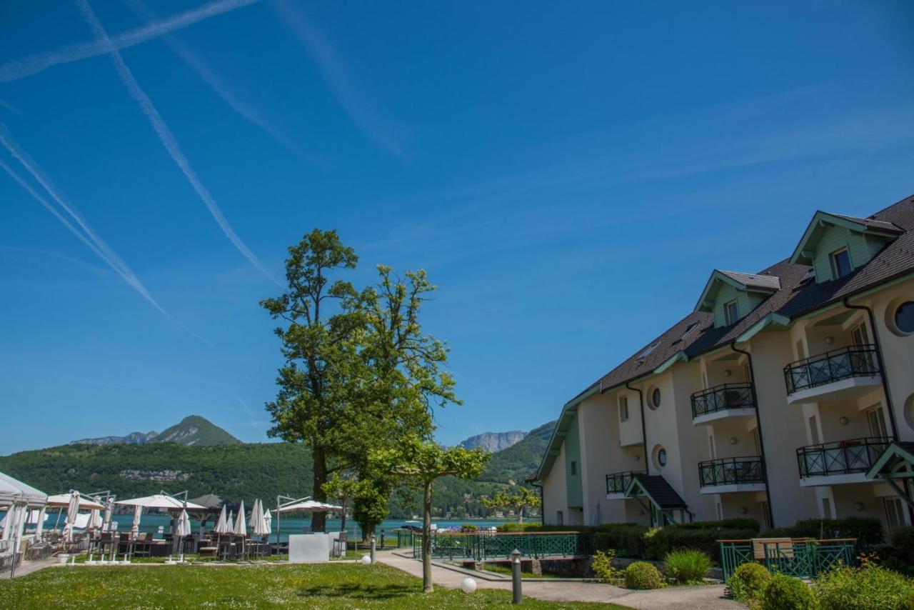 La Baie Des Voiles: Lakefront On Annecy Apartment *