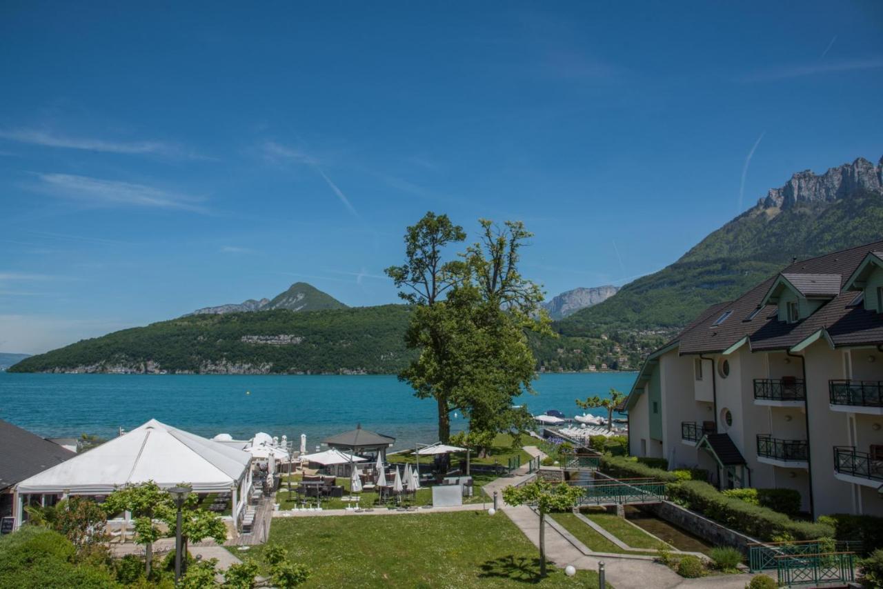 La Baie Des Voiles: Lakefront On Annecy Duingt