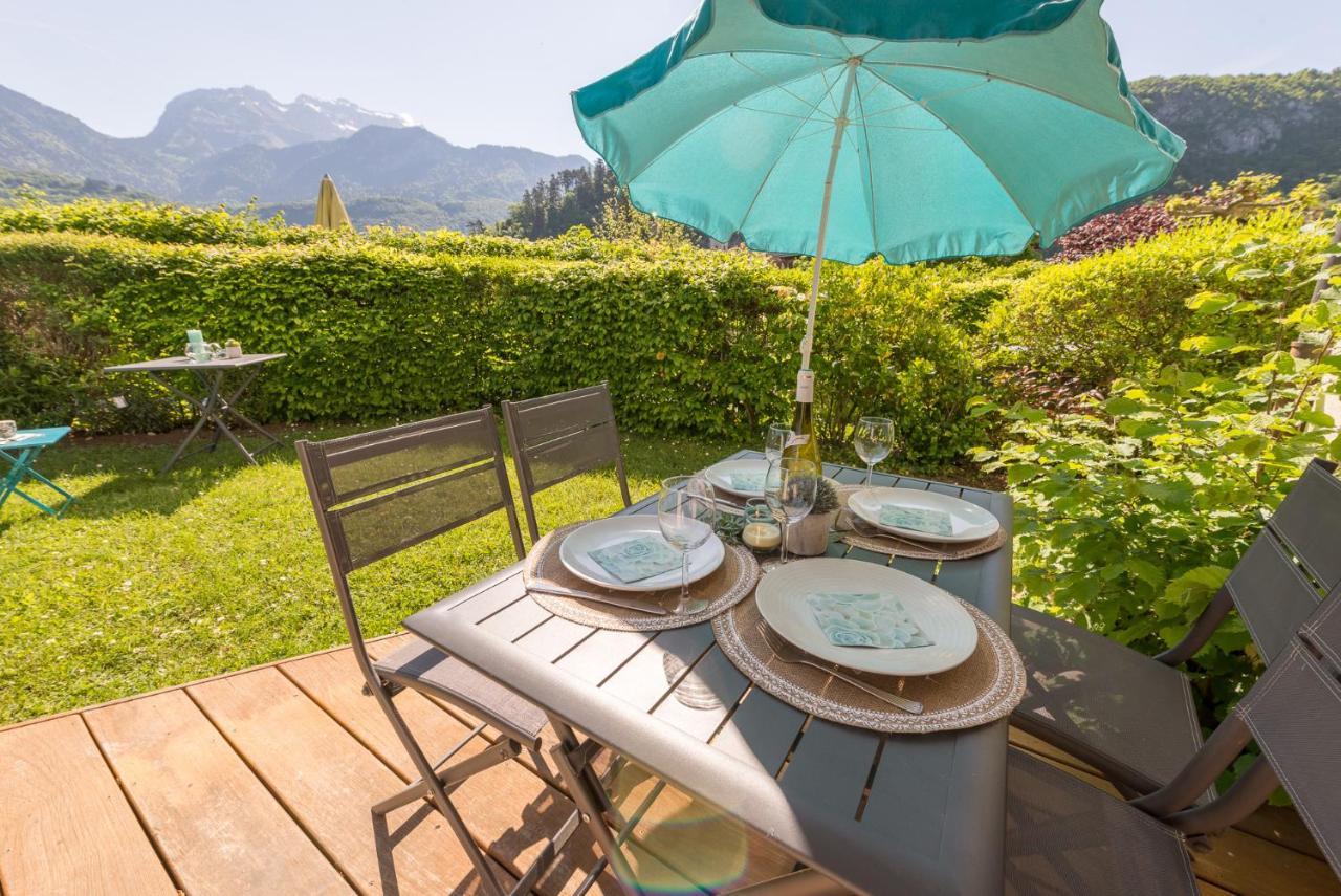Apartment La Baie Des Voiles: Lakefront On Annecy