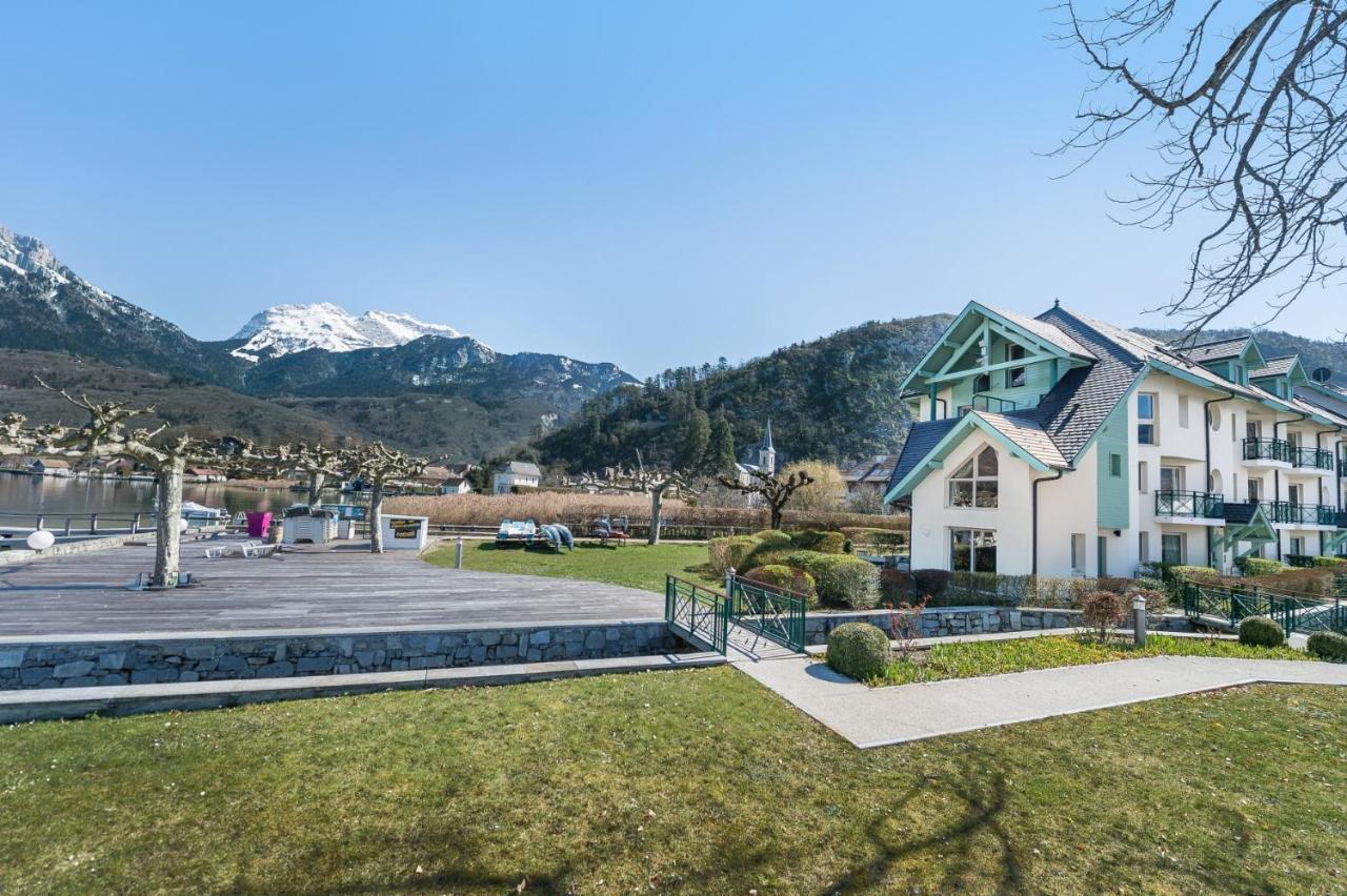 La Baie Des Voiles: Lakefront On Annecy Apartment Duingt