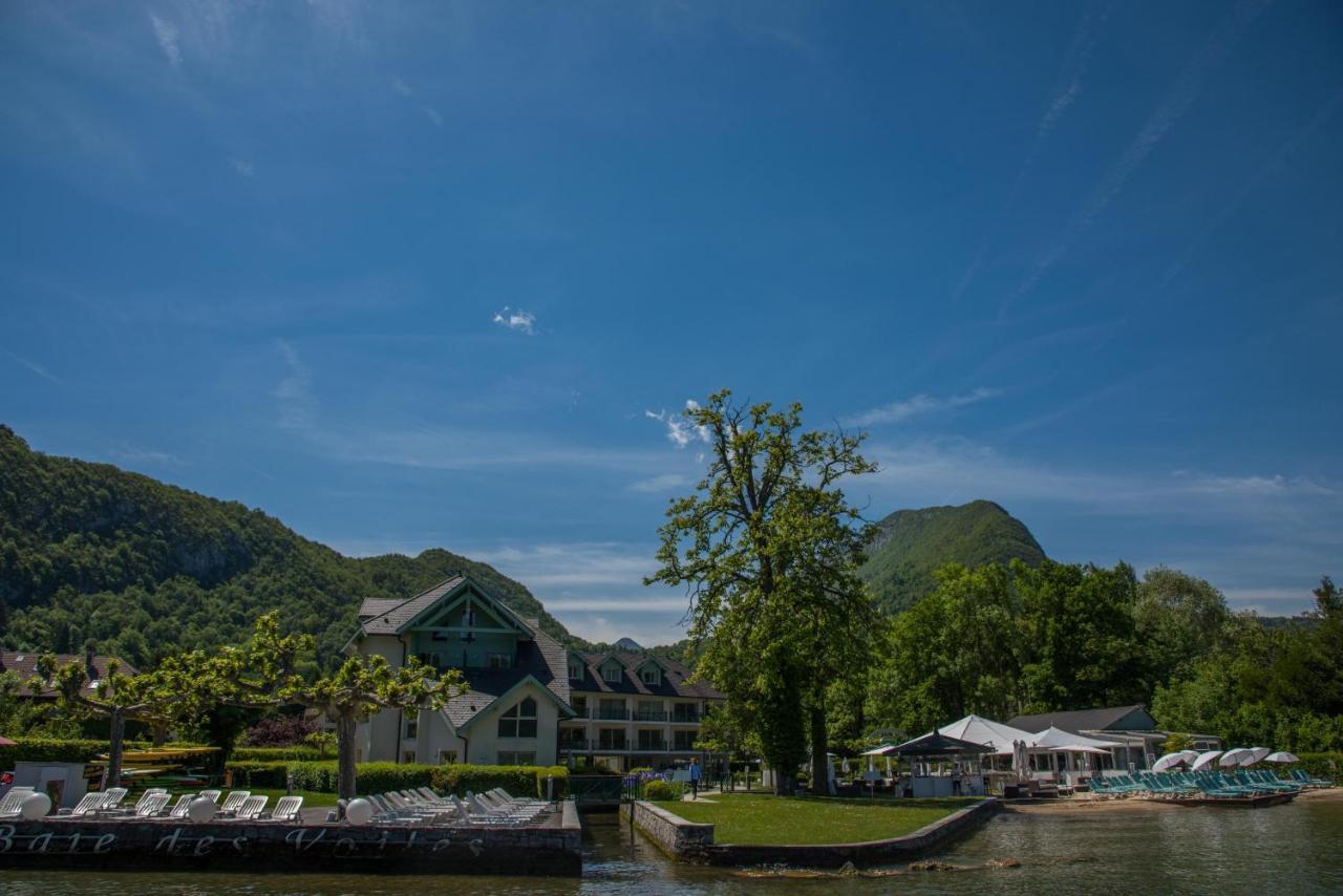 La Baie Des Voiles: Lakefront On Annecy Apartment Duingt
